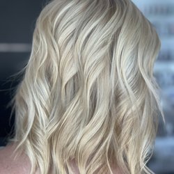 Mizz Hollywood Hair - Blonde balayage