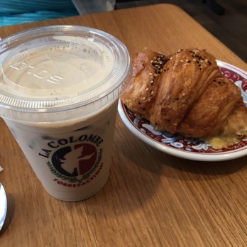 La Colombe - Draft latte and ham and cheese croissant - Coffee & Tea Near Me - Washington, DC, District of Columbia