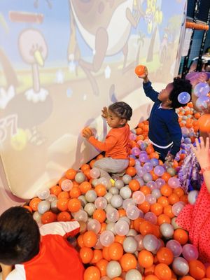 Me Land Chantilly by null