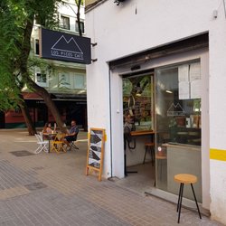 Los Picos Café
