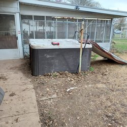 B'Snappy Hauling and Disposal Services - Hot tub removal