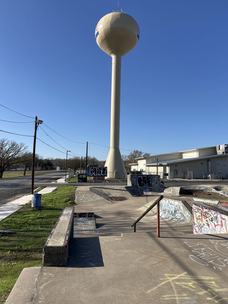 Smithville Skatepark Logo
