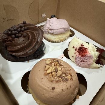 Lark Cake Shop - Desserts Near Me - Los Angeles, California Lark Cake Shop - Desserts Near Me - Los Angeles, California