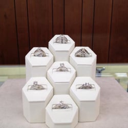 J & S Jewelers - Beautiful engagement, and wedding rings. J&S Jewelers can also custom make your rings just for you.