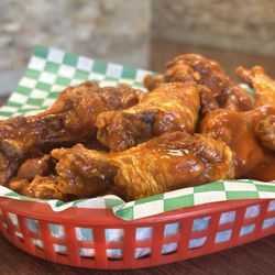 Don's NY Pizza - Buffalo wings perfectly cooked! Best I've had in a long time.