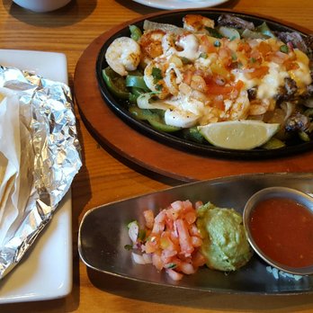 Chili's - Shrimp and Steak fajita. - Tex-Mex Near Me - Waipahu, Hawaii Chili's - Shrimp and Steak fajita. - Tex-Mex Near Me - Waipahu, Hawaii