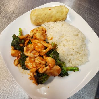 Everything Ok - chicken w. broccoli combo - Chinese Near Me - Frankfort, Indiana Everything Ok - chicken w. broccoli combo - Chinese Near Me - Frankfort, Indiana