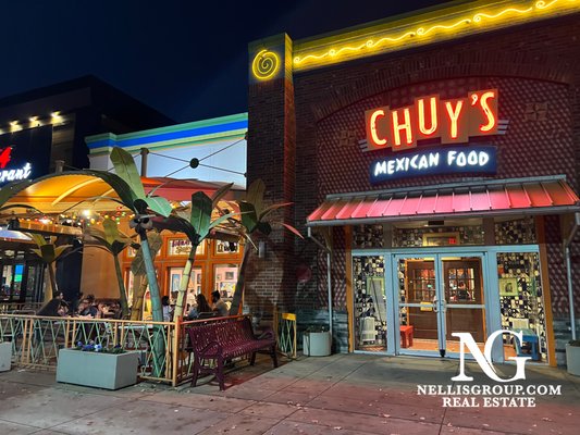 Chuy's by null