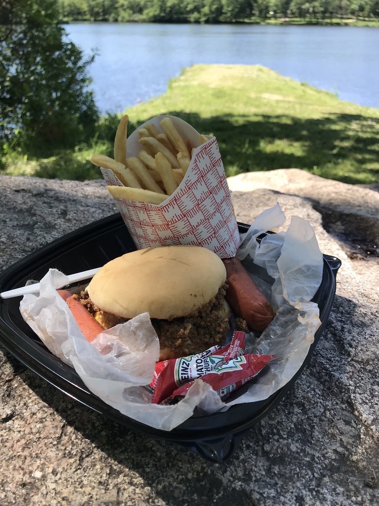 DAIRY QUEEN STORE Updated September 2024 11 Photos 212 7th St SE