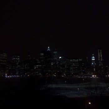 Empire-Fulton Ferry State Park - Parks Near Me - Brooklyn, New York