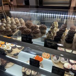 More cupcakes