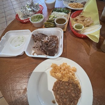 Carnitas Del Bajio - Carnita combo #0 for 1-2 ppl - Mexican Near Me - Los Banos, California