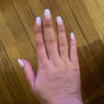Deluxe Nail & Spa - Babyboomers dip podwer - Nail Salons Near Me - Quincy, Massachusetts