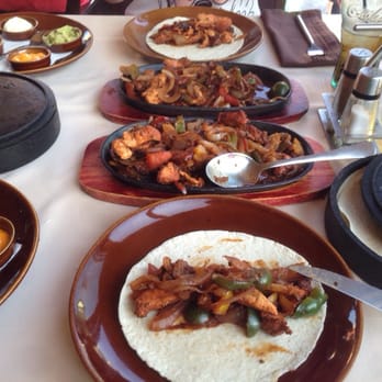 Tex Mex Gringos-Mexican - Chicken fajita's - Mexican Near Me - Benalmádena, Massachusetts Tex Mex Gringos-Mexican - Chicken fajita's - Mexican Near Me - Benalmádena, Massachusetts