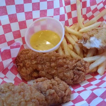 Dairy Queen Grill & Chill - NOT my husband's usual weekly Dairy Queen chicken strips. - Fast Food Near Me - Onawa, Iowa