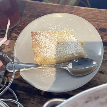 Picasso's - Gooey Butter Cake - Pizza Near Me - Jacksonville, Florida Picasso's - Gooey Butter Cake - Pizza Near Me - Jacksonville, Florida