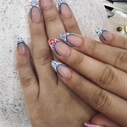 Lush Nail Studio