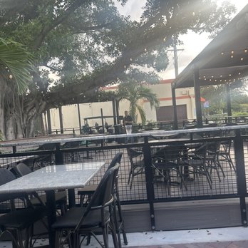South Bar & Kitchen - The patio and outside music is a great spot to hangout - Cajun/Creole Near Me - Pompano Beach, Florida South Bar & Kitchen - The patio and outside music is a great spot to hangout - Cajun/Creole Near Me - Pompano Beach, Florida