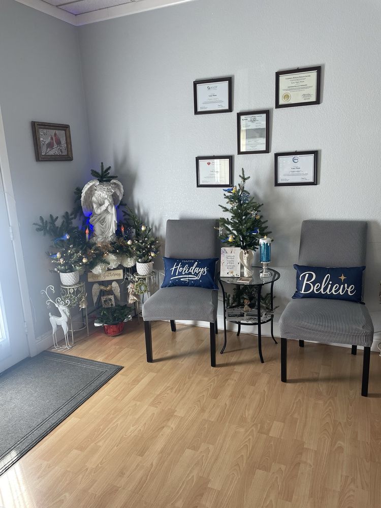 Relaxology Nails Spa Logo