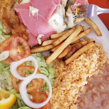 Fonda Paloma - Pechuga rellena - Breakfast & Brunch Near Me - Zihuatanejo, GRO