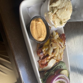 Mac's Proper Pub - Mac Burger - Pubs Near Me - Columbus, Ohio Mac's Proper Pub - Mac Burger - Pubs Near Me - Columbus, Ohio
