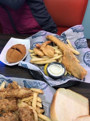 Rudy's Seafood by null