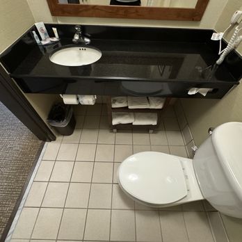 The Atrium Hotel - Bathroom - Hotels Near Me - San Bruno, California The Atrium Hotel - Bathroom - Hotels Near Me - San Bruno, California