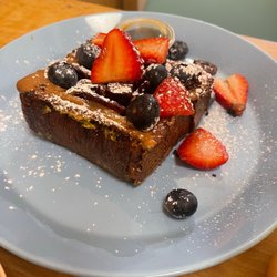 Cafe Madeline - French Toast