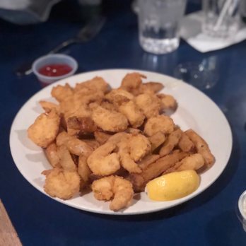 Boston Sail Loft - Fried Shrimp Plate - Bars Near Me - Boston, Massachusetts