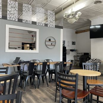 Contrast Distillery - Distilleries Near Me - Simpsonville, South Carolina