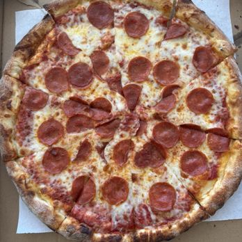 Bravo Pizza - Pizza Near Me - San Francisco, California Bravo Pizza - Pizza Near Me - San Francisco, California