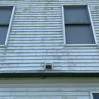 Perfectionist Solutions - Back of our house before. - Pressure Washers Near Me - Columbus, Ohio
