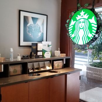 Starbucks - Condiments Area - Coffee & Tea Near Me - México, D.F., DIF