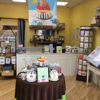 Nothing Bundt Cakes - Bakeries Near Me - Henderson, Nevada