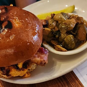 The Pit - Fried Chicken Sandwich - Barbeque Near Me - Raleigh, North Carolina