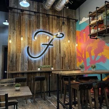 Swine & Sons - Interior. Clean and spacious! - Burgers Near Me - Las Vegas, Nevada