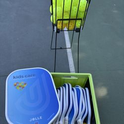 Wackman Park - Pickleball paddles and balls