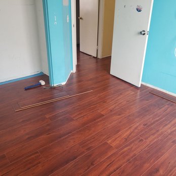 Universal Floor Covering - Flooring Near Me - San Dimas, California Universal Floor Covering - Flooring Near Me - San Dimas, California