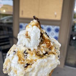Gelato Dolce Vita - Banana caramel chocolate gelato