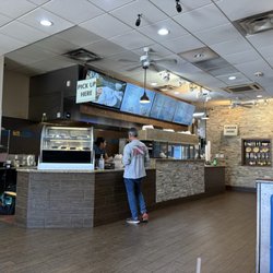 Little Greek Fresh Grill - Order counter