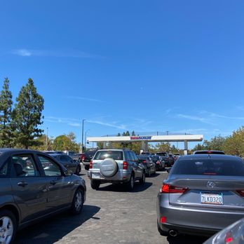 Costco Gasoline - 12 pumps - Gas Stations Near Me - Van Nuys, California