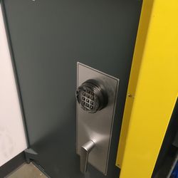 Bakersfield Lock & Safe Company - We work open safes, repair them and install new locks on them