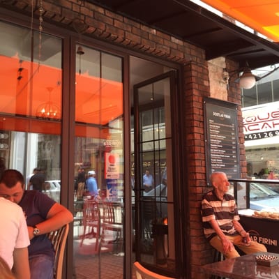 Alsancak Dostlar Fırını by null