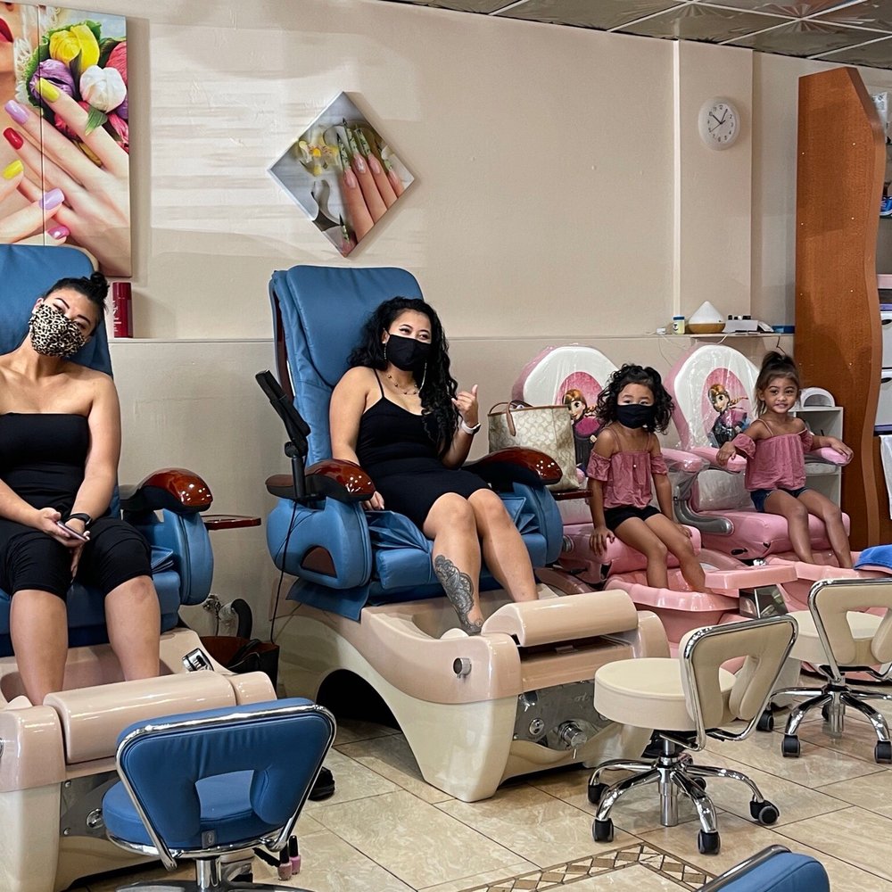 Chanel Nails Spa - Choice of Frozen themed chairs or a butterfly chair for your kids. - Nail Salons Near Me - Kahului, Hawaii