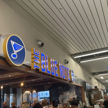 Blue Note - Sports Bars Near Me - St. Louis, Missouri
