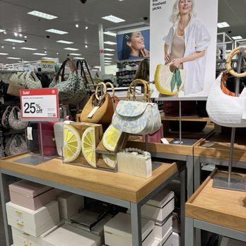 Target - Department Stores Near Me - California, Maryland