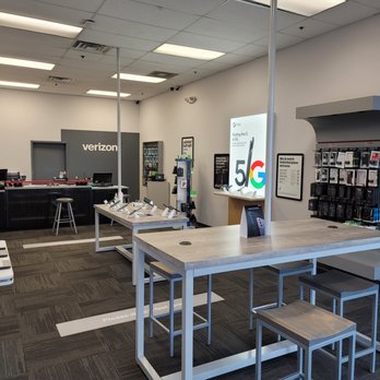 Verizon - Mobile Phones Near Me - Clovis, California Verizon - Mobile Phones Near Me - Clovis, California