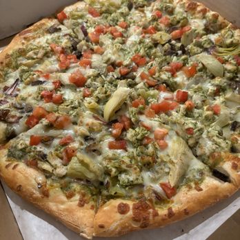 Via Mia Pizza - Pesto Chicken Pizza - Pizza Near Me - Cupertino, California Via Mia Pizza - Pesto Chicken Pizza - Pizza Near Me - Cupertino, California