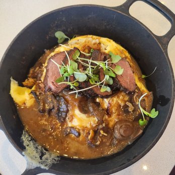La Petite Colline - omurice - Bakeries Near Me - Toronto, Ontario