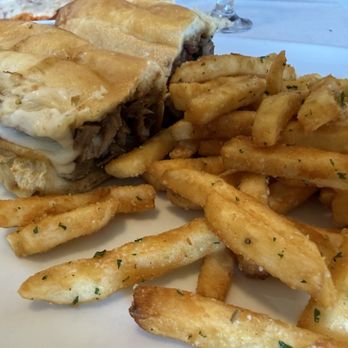 Amore Restaurant - Italian Near Me - Levittown, Pennsylvania